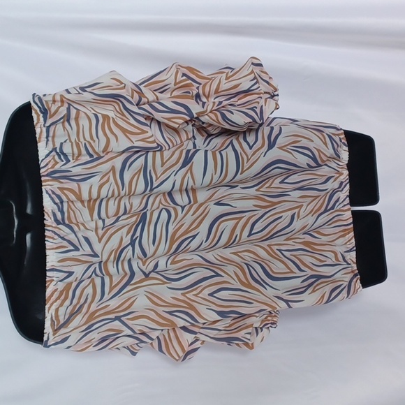 CeCe Stripe Blouse Off The Shoulder Bow Tie Waist Size Small 3/4 Sleeve - Picture 4 of 6